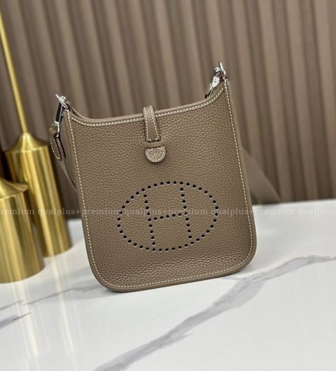 에르메스 에블린 Evelyne 백 TPM 16 미니