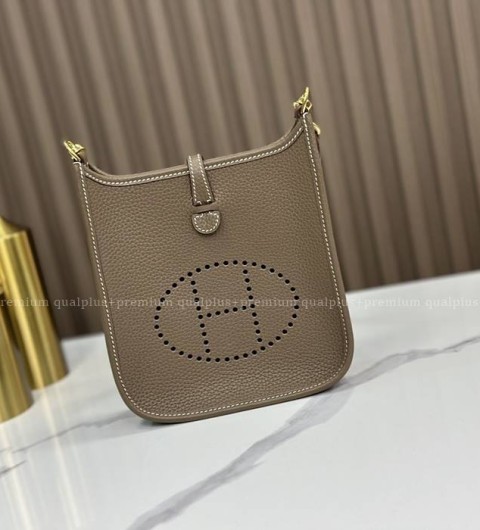 에르메스 에블린 Evelyne 백 TPM 16 미니