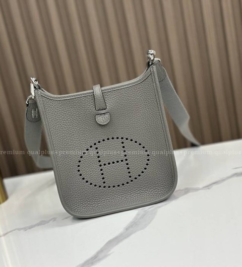 에르메스 에블린 Evelyne 백 TPM 16 미니