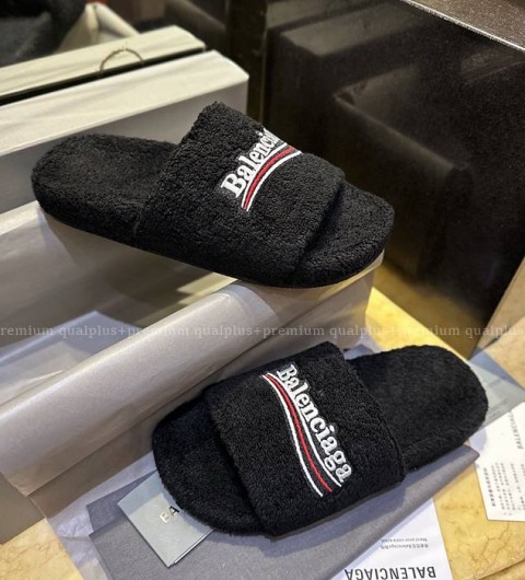 발렌시아가 퓨리 슬라이드 슬리퍼