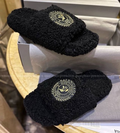 발렌시아가 로고 슬라이드 슬리퍼