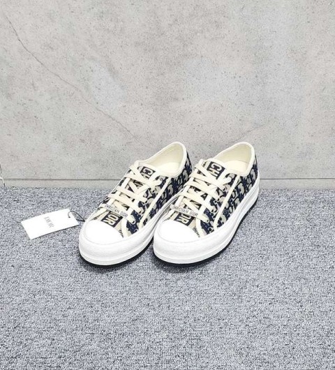 [국내배송] 디* 워크앤디* 여성 스니커즈