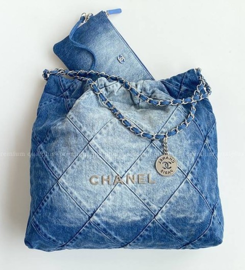 샤넬 22 핸드백 미듐