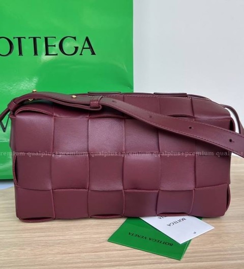 보테가베네타 709360 브릭 카세트 숄더백