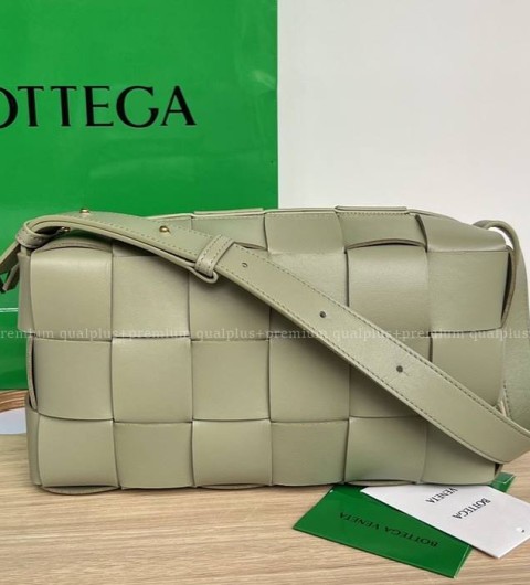 보테가베네타 709360 브릭 카세트 숄더백