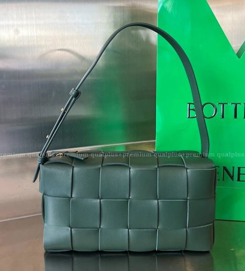 보테가베네타 709360 브릭 카세트 숄더백