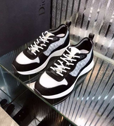 [국내배송] 디* B25 검 흰