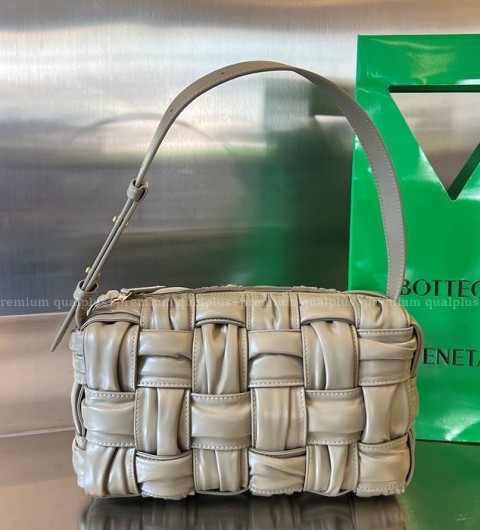 보테가베네타 717090 브릭 카세트 숄더백