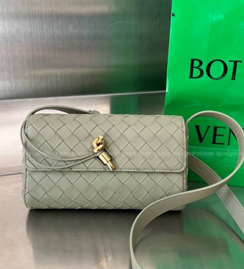 보테가베네타 755545 안디아모 크로스바디백 미니