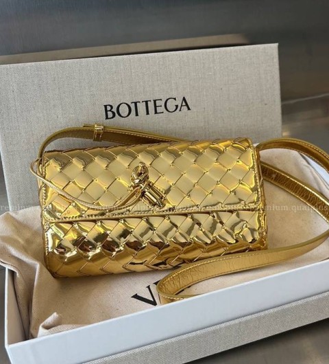 보테가베네타 755545 안디아모 크로스바디백 미니