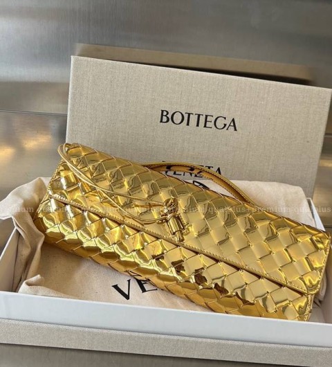 보테가베네타 741511 롱 핸들 클러치백