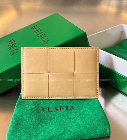 보테가베네타 649597 카세트 카드지갑 남녀공용