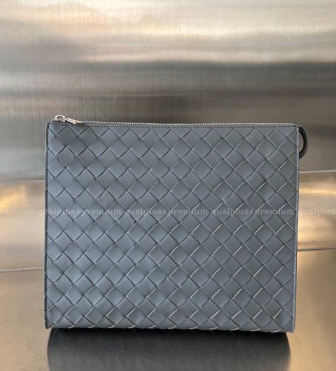 보테가베네타 749443 인트레치아토 스탠딩 클러치백 남성용