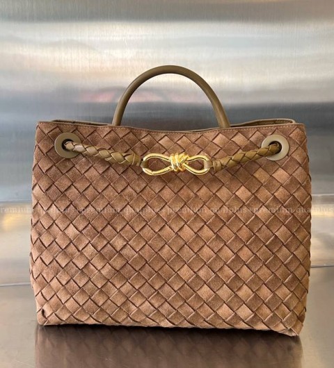 보테가베네타 743572 안디아모 핸드백 미듐