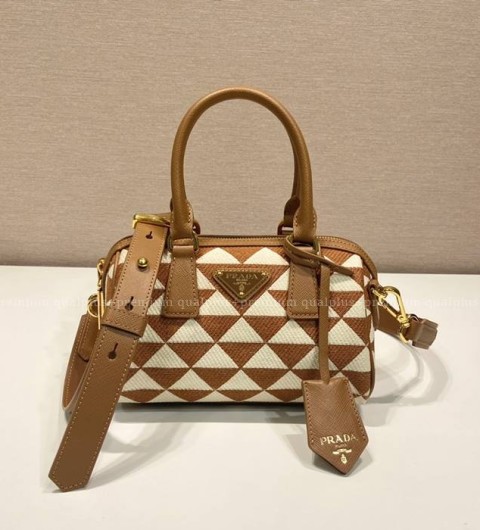 프라다 1BA846 심볼 핸드백 마이크로