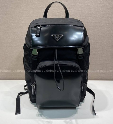 프라다 2VZ135 리나일론 브러쉬드 가죽 백팩 남성용