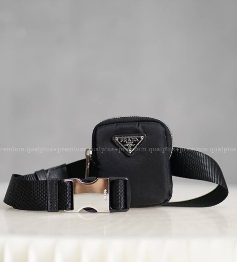 프라다 2CN076 나일론 파우치 벨트백
