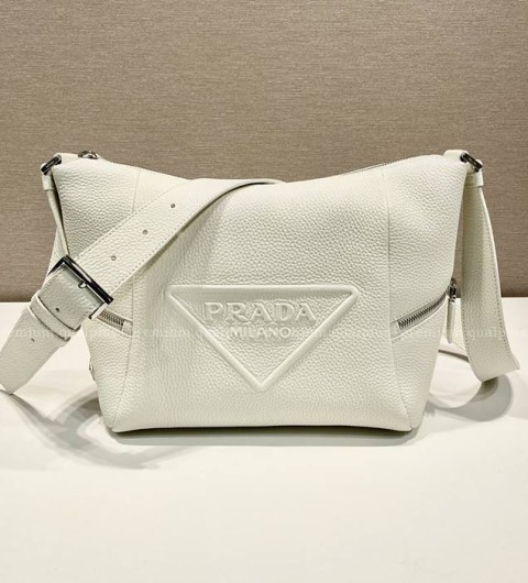 프라다 2VH165 로고 스트랩 숄더백 남성용