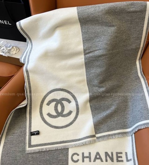 샤넬 23B 머플러