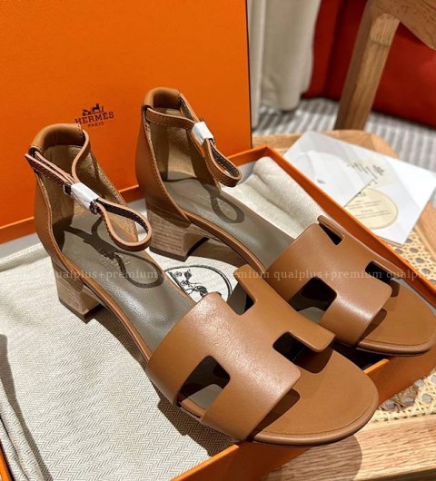 에르메스 언센스 샌들 힐 5cm