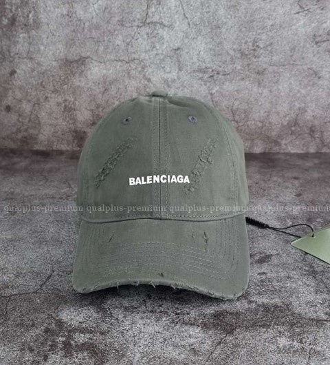 [국내배송] 발*시아가 빈티지 한정판 볼캡