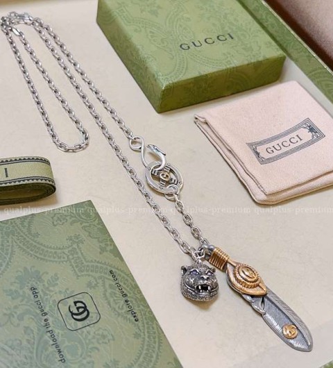 구찌 펜던트 체인 목걸이