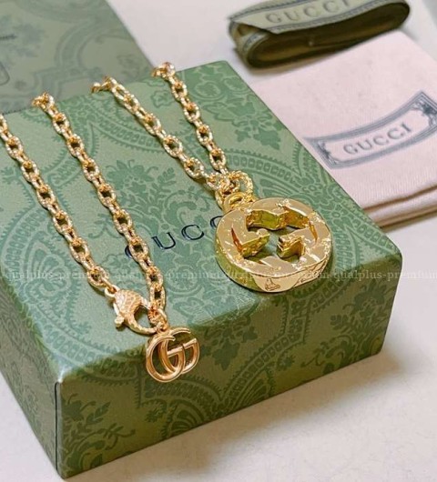 구찌 인터로킹 G 체인 목걸이
