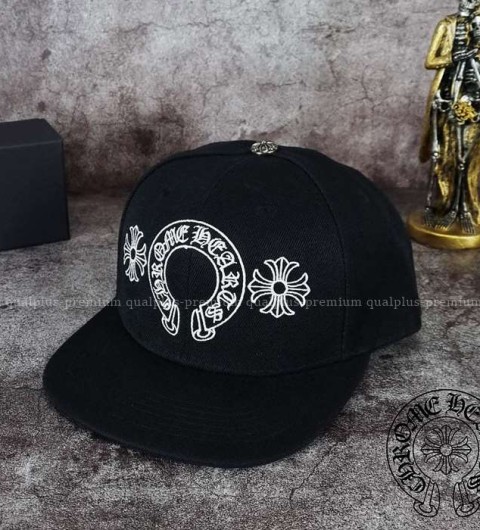 [국내배송] 크*하츠 트리플 말발굽 패치 모자