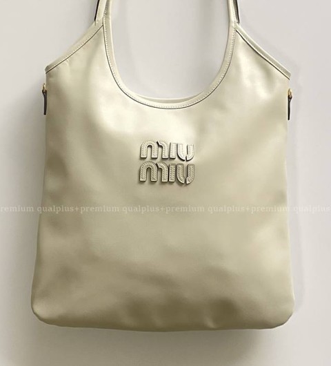 미우미우 가죽 토트백