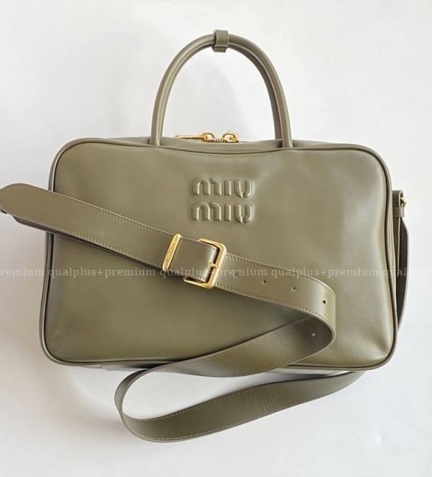 미우미우 가죽 핸드백