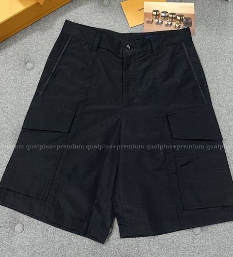 루이비통 엠브로이더드 테크니컬 립스탑 반바지