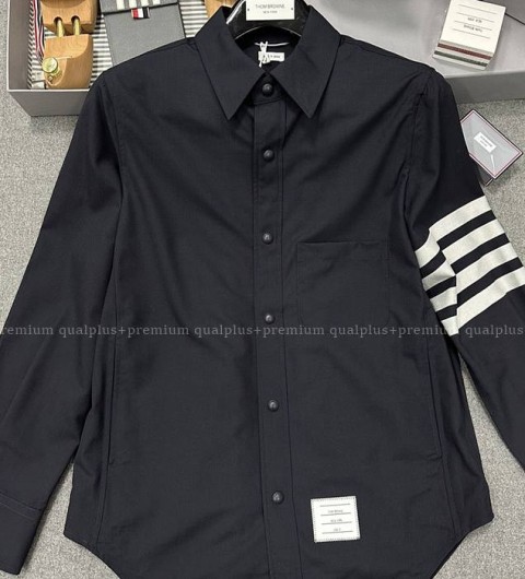 톰브라운 4-바 울 자켓