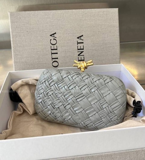 보테가베네타 717622 놋 파우치