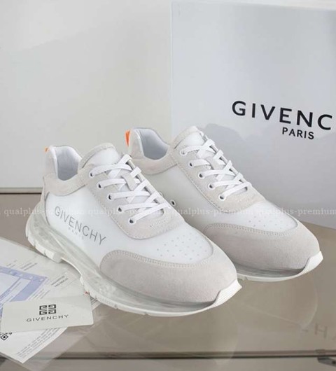 [국내배송] 지*시 테크니컬 파이버 러너 스니커즈