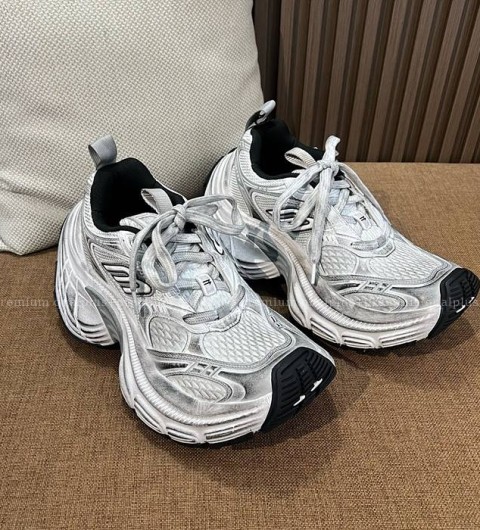 발렌시아가 10XL 스니커즈 남녀공용