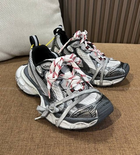 발렌시아가 3XL 스니커즈 남녀공용