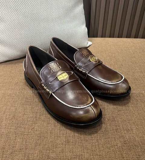 미우미우 페니 로퍼 여성용