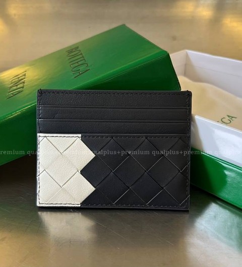 보테가베네타 743209 인트레치아토 카드지갑 남성용