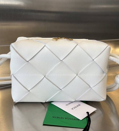 보테가베네타 709417 카세트 카메라백 스몰