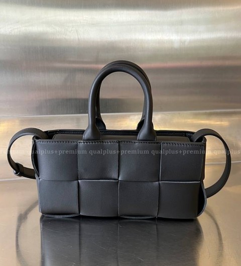 보테가베네타 776778 이스트 웨스트 아르코백 미니