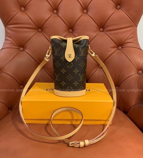 루이비통 M80874 폴드 미 파우치 숄더백