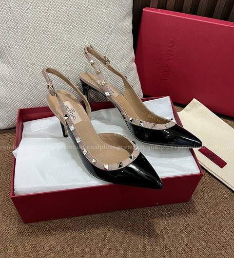 발렌티노 락스터드 슬링백 8.5cm 여성용