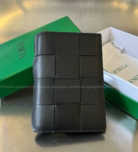 보테가베네타 777046 카세트 여권 케이스 남녀공용