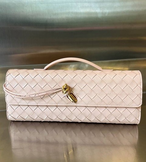 보테가베네타 741511 롱 핸들 클러치백