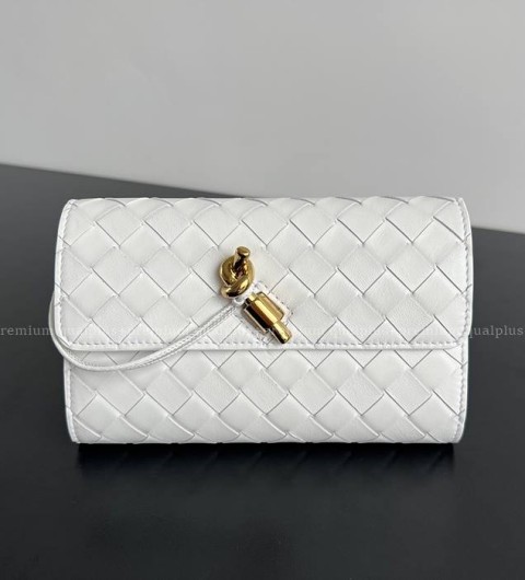 보테가베네타 741504 안디아모 플랩 장지갑 여성용