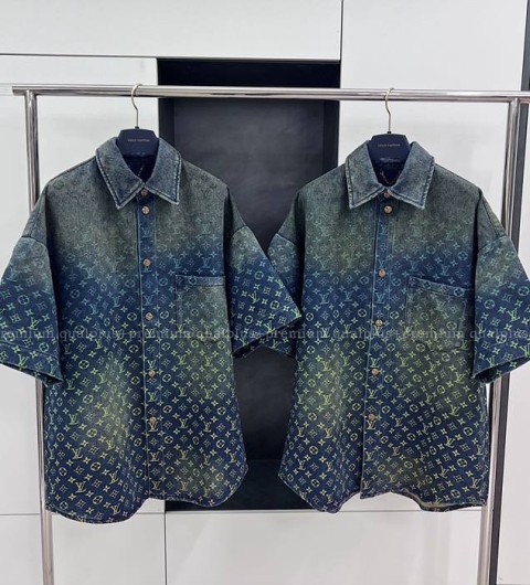 루이비통 레인보우 모노그램 쇼트 슬리브드 데님 반팔 셔츠