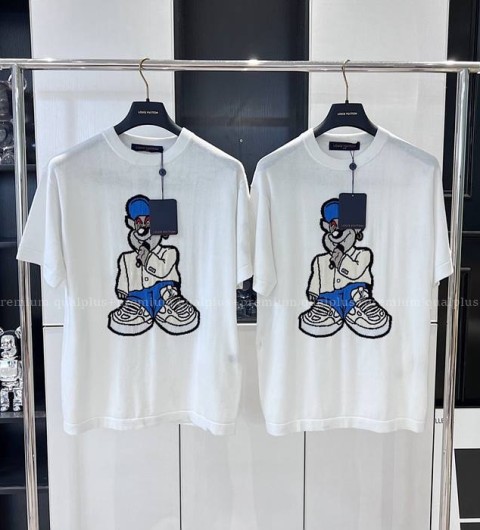 루이비통 그래픽 쇼트 슬리브드 니트 반팔