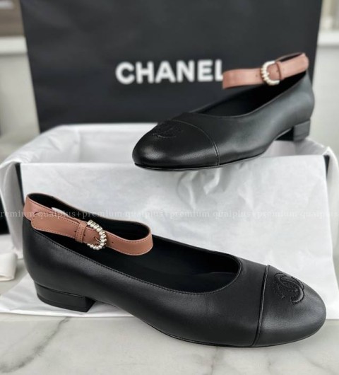 샤넬 23A 스트랩 메리제인 슈즈 여성용