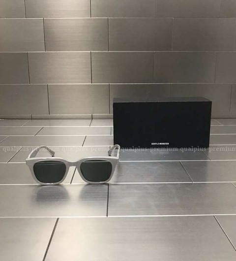 [국내배송] 젠*몬스터 메*마르지엘라 MM110 선글라스