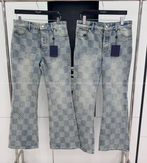 루이비통 다미에 부츠컷 데님 팬츠